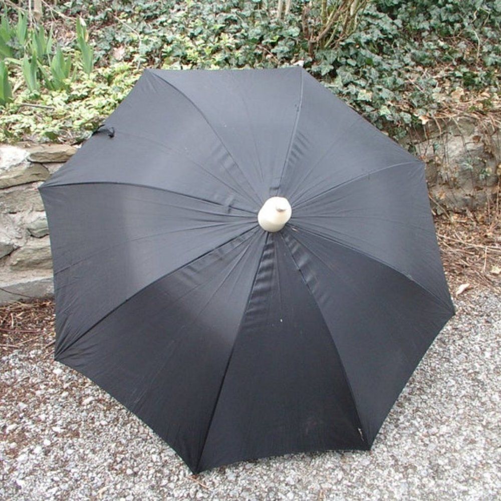 Umbrella Vintage Outdoor Wood Handle Black 43"